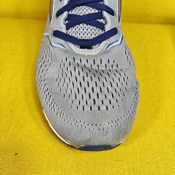 Brooks Beast 20 Blue Grey Athletic Running Sneaker Men's Shoe Size 12 Wide (2E) - Picture 6 of 11